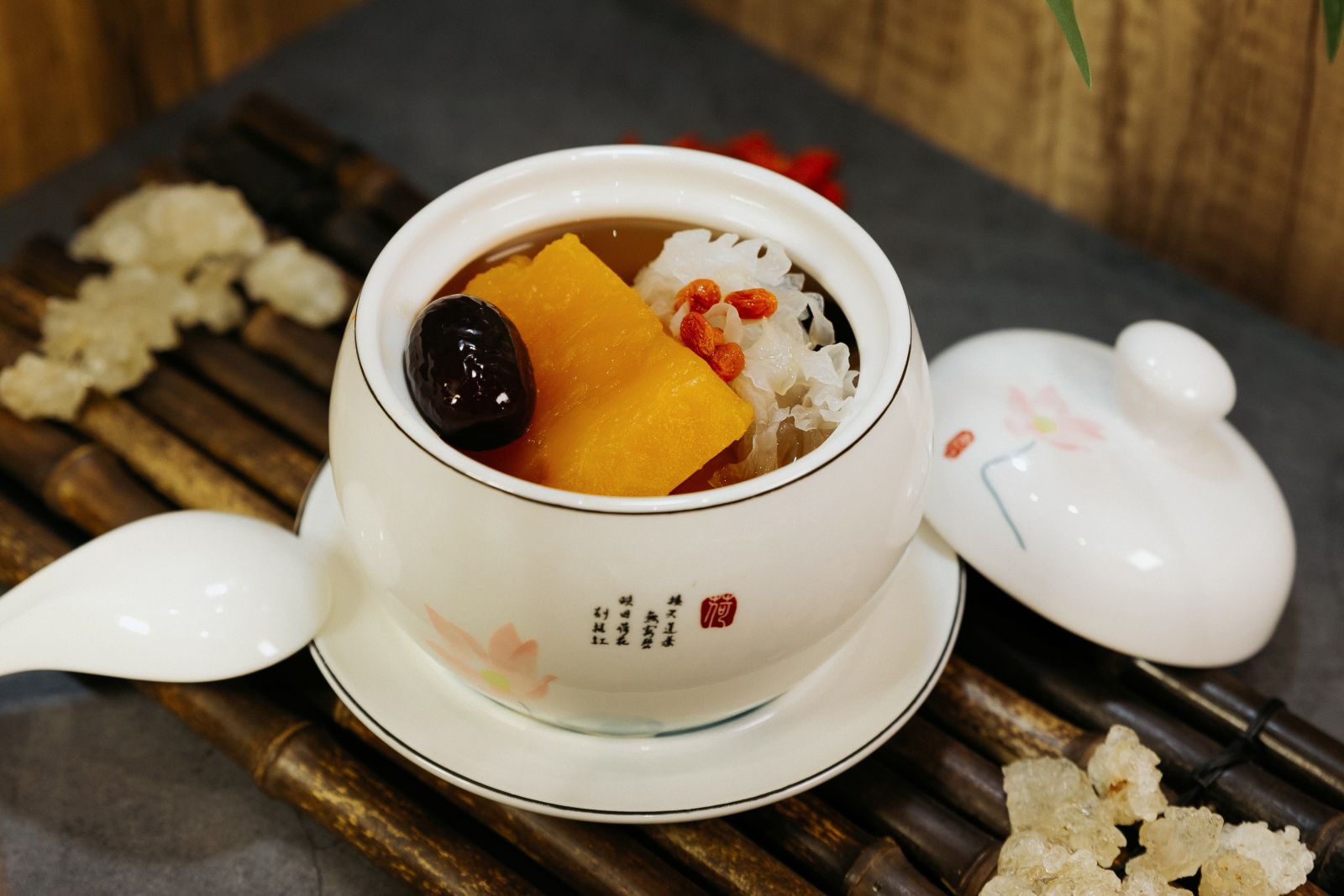 Tiệm chè quận 10